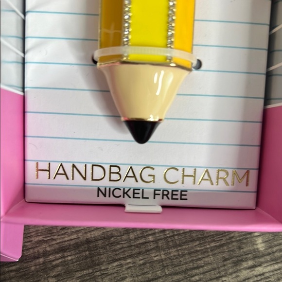 ✏️✨ Adorable Double-Sided Pencil Bag Charm! 🍎💖 - Picture 4 of 6
